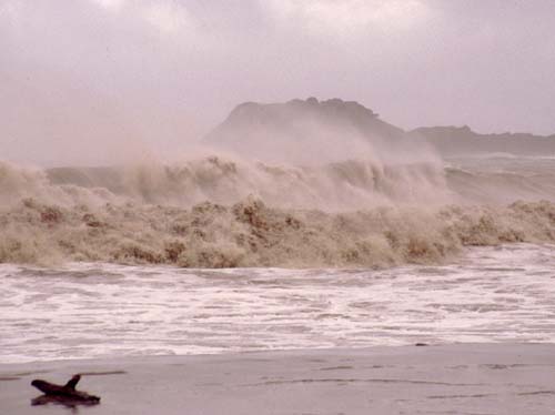 Wste Wellen nach dem Sturm