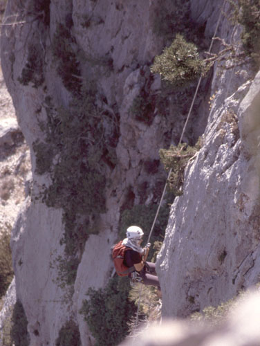 Abseilen in die Schlucht